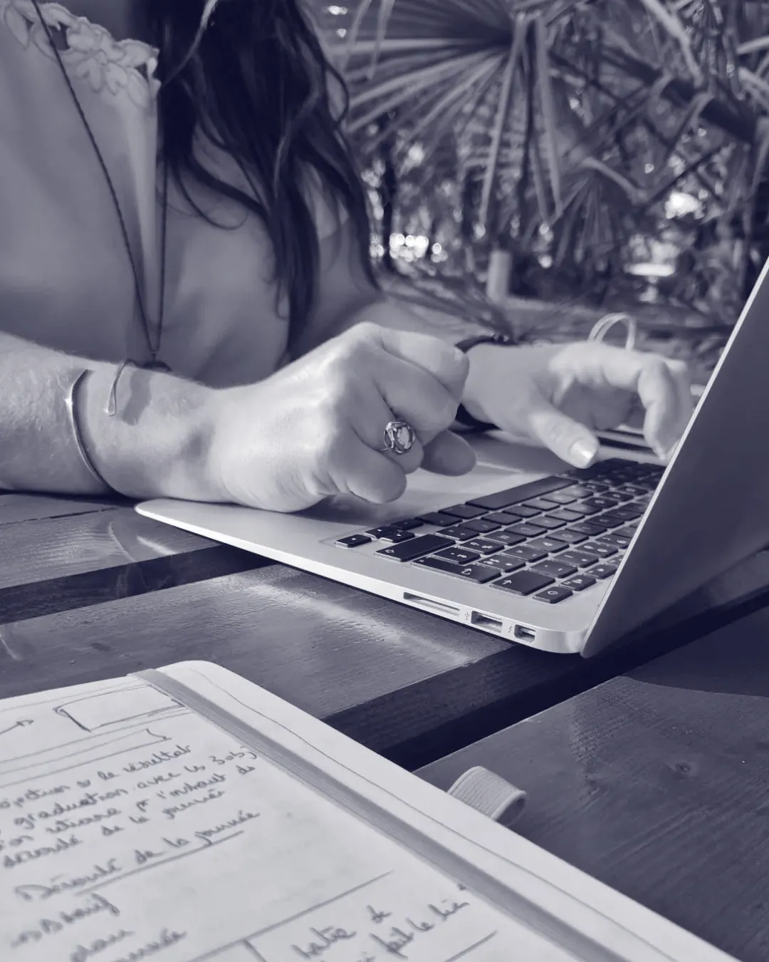 Optimisation SEO d'un article de blog avec l'IA chez Ikoonos