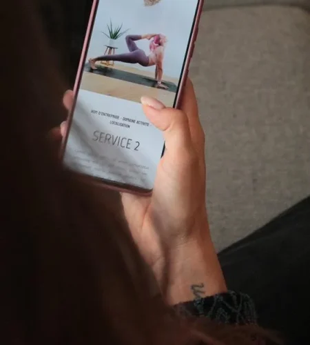 création de site internet à pau ikoonos agnes camboulives